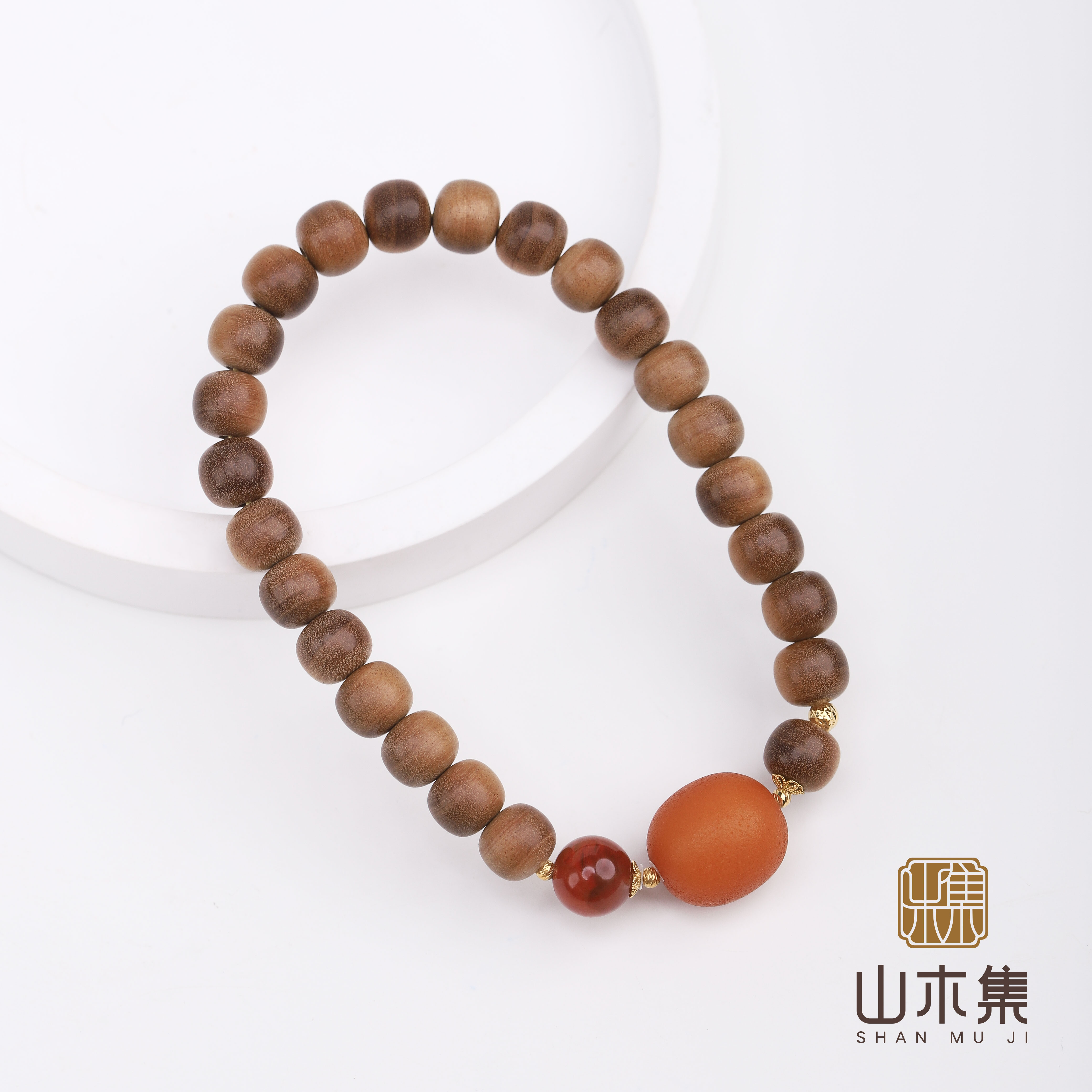 【弦上秋】18K金老山檀桶珠0.6*0.7蜜蜡南红单圈手串手链女新款￥