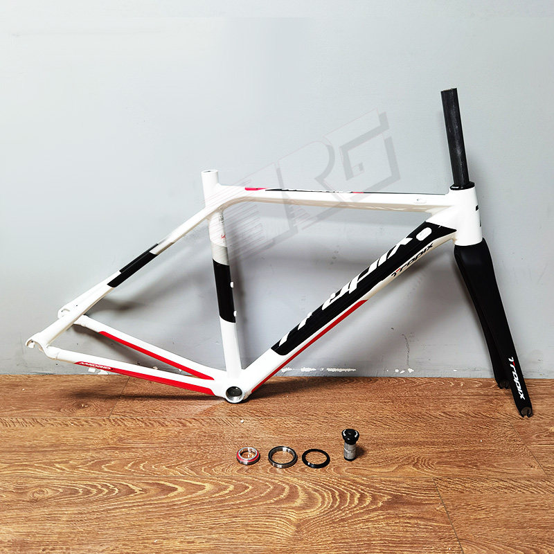 马德里 c 平焊铝合金 碳纤维前叉 内走线 700c 公路车车架组