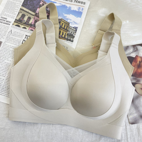 古妃新款无痕无钢圈内衣薄杯裸感轻塑提拉收副乳防下垂聚拢文胸罩