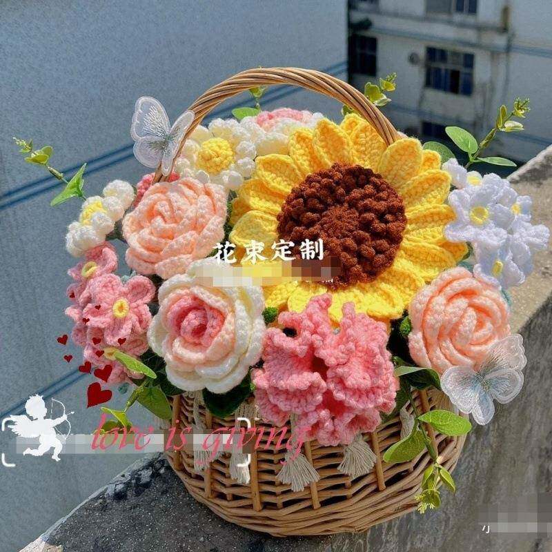 成品摆放编织花篮向9588日葵玫瑰混搭束花织钩针织月篮子花创意