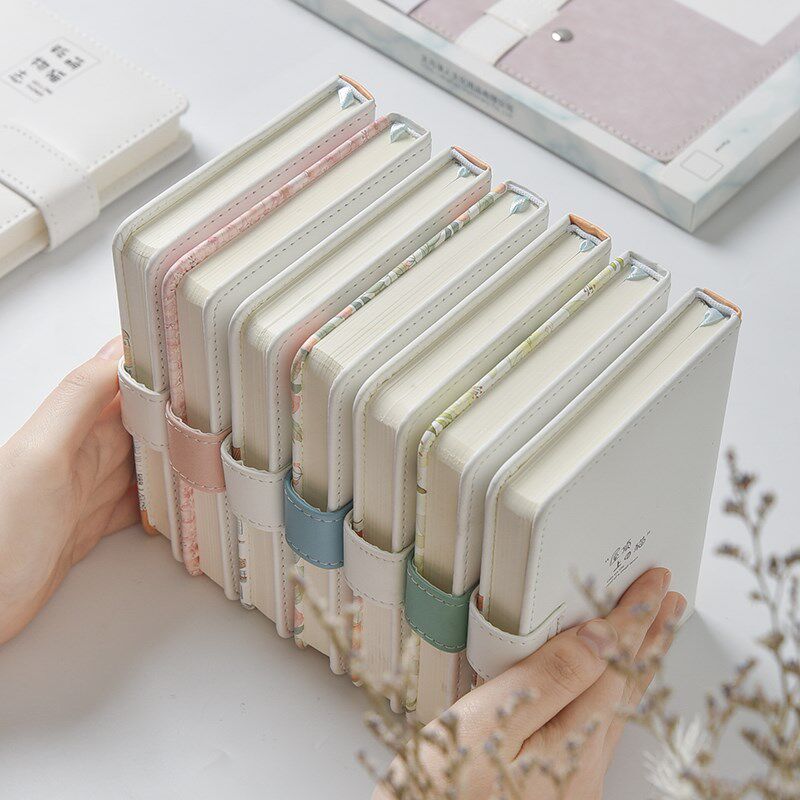 网红手账本简约便携学生文具可爱加厚小清新精装胶套日记笔记本子