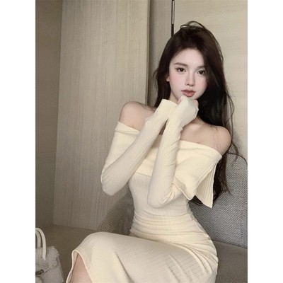 性感白色针织一字肩抹胸连衣裙女春秋内搭修身包臀百搭毛衣长裙子