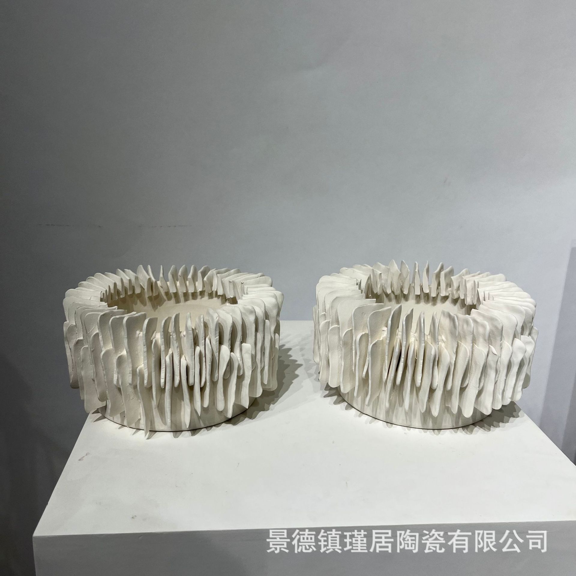 手工捏花拼接异形陶瓷果盘摆件