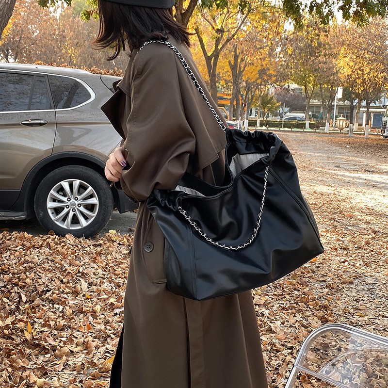 韩版时尚大容量包包女2022新款简约托特包链条单肩腋下包