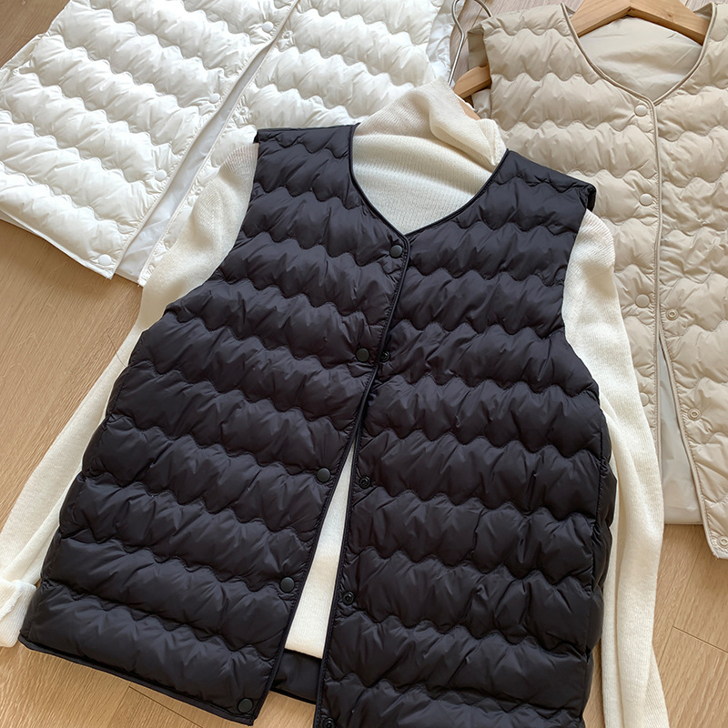 日本品质波浪款女士羽绒服马甲轻薄短款马夹坎肩2023年新款秋冬白