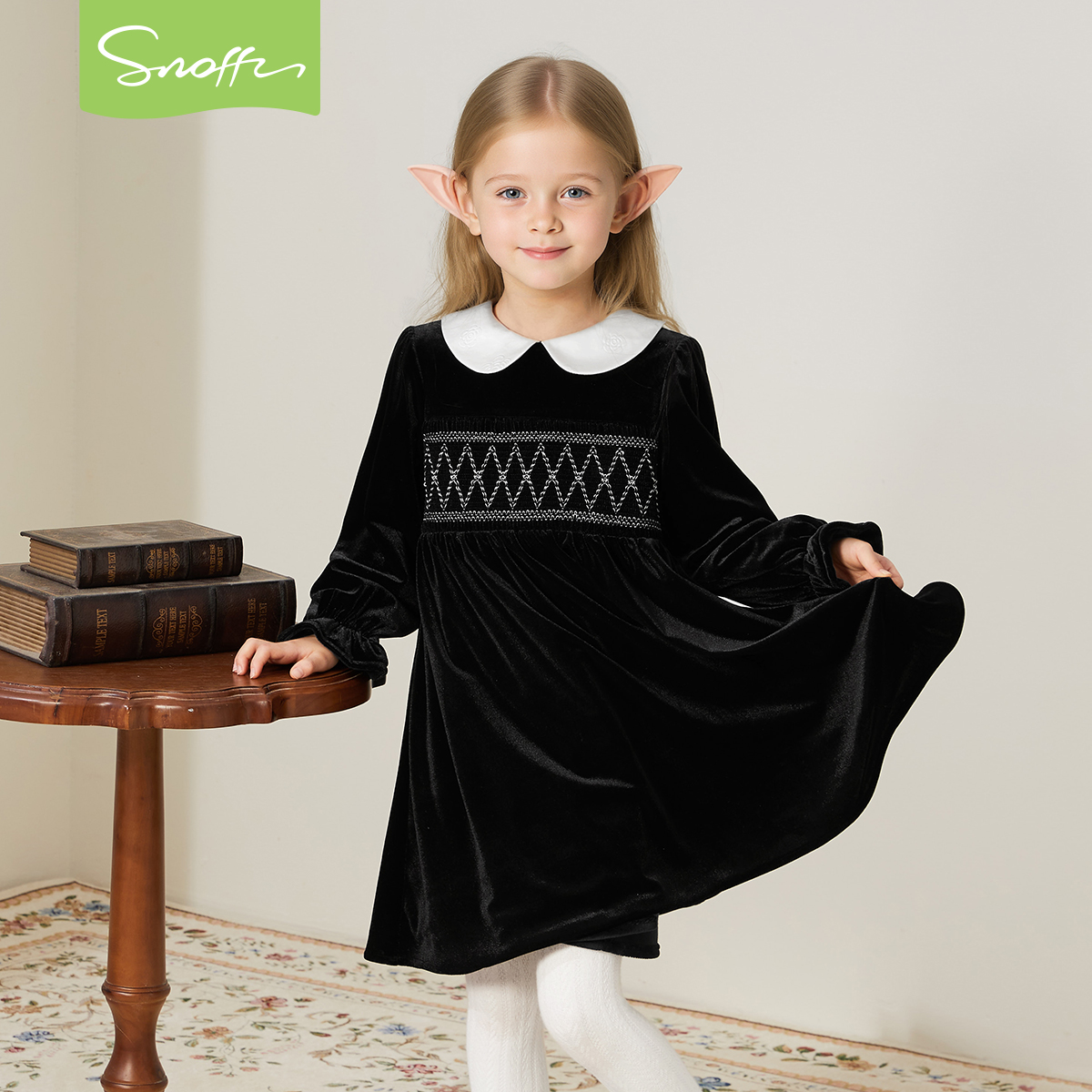 女童冬季款黑色丝绒连衣裙