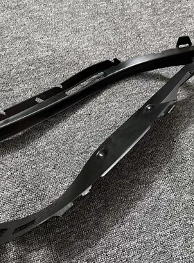 适用宝马7系F02大灯730LI胶条740LI饰条750LI灯眉760LI密封胶圈