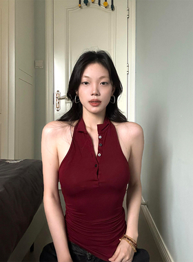 法式复古红色翻领挂脖吊带背心女夏性感辣妹修身显瘦露背上衣外穿