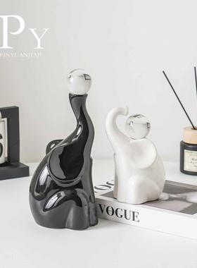 现代简约水晶球大象摆件家居客厅电视柜酒柜软装饰品乔迁新居礼品