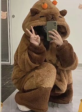 小浣熊睡衣女款冬季睡袍珊瑚绒加厚加绒长款连体秋冬天家居服套装
