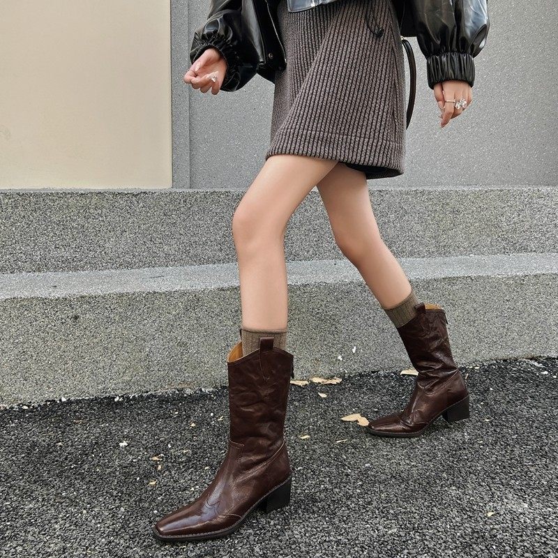 进阶时髦~个性v口西部牛仔靴高级感羊皮真皮方头高跟中筒靴子秋冬,女鞋,西部靴,淘宝优惠券,粉丝福利购,淘宝优惠卷