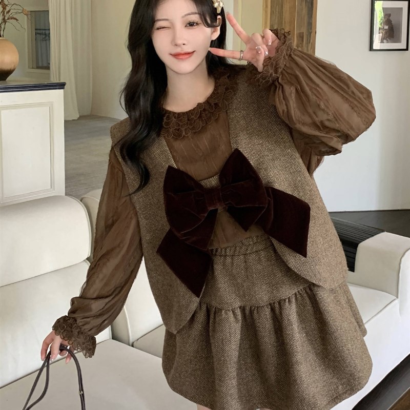 大码女装胖妹妹初春新款个性前后可穿蝴蝶结马甲松紧腰半身裙套装