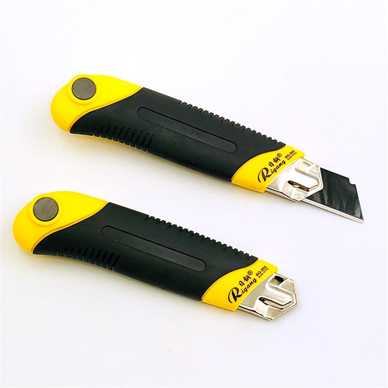 日钢25MM特大号美工刀螺旋锁定包胶壁纸裁纸刀加厚大介刀重型刀架