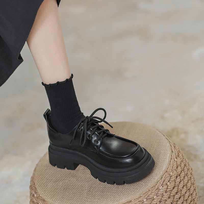 速发小2042新底风圆头学院带JK配裙子厚款单鞋春季