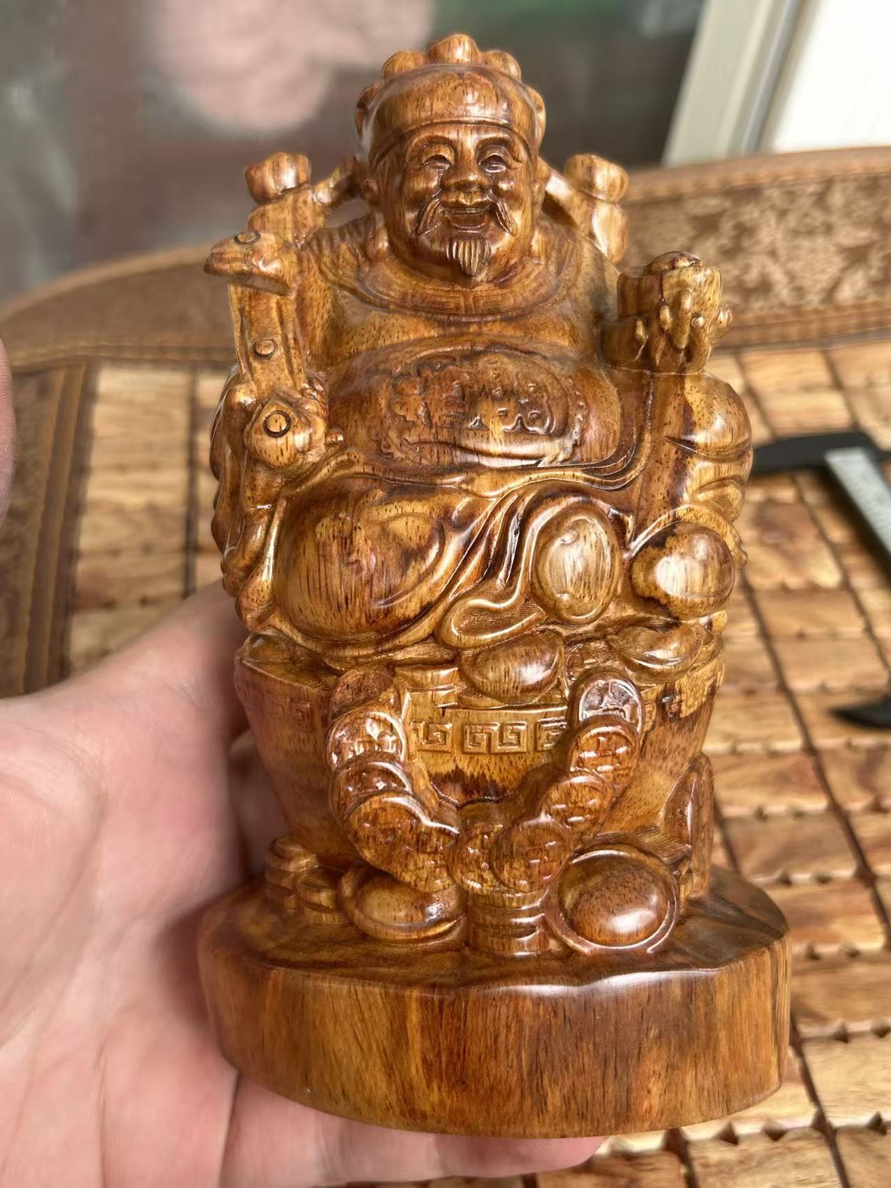 海南黄花梨油梨鬼脸对眼摆件书房客厅招财海口发货一物一拍1024