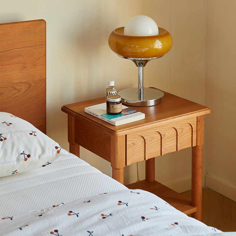 丸子物语北欧日式实木床头柜小户型家用复古客厅简约樱桃木边几柜