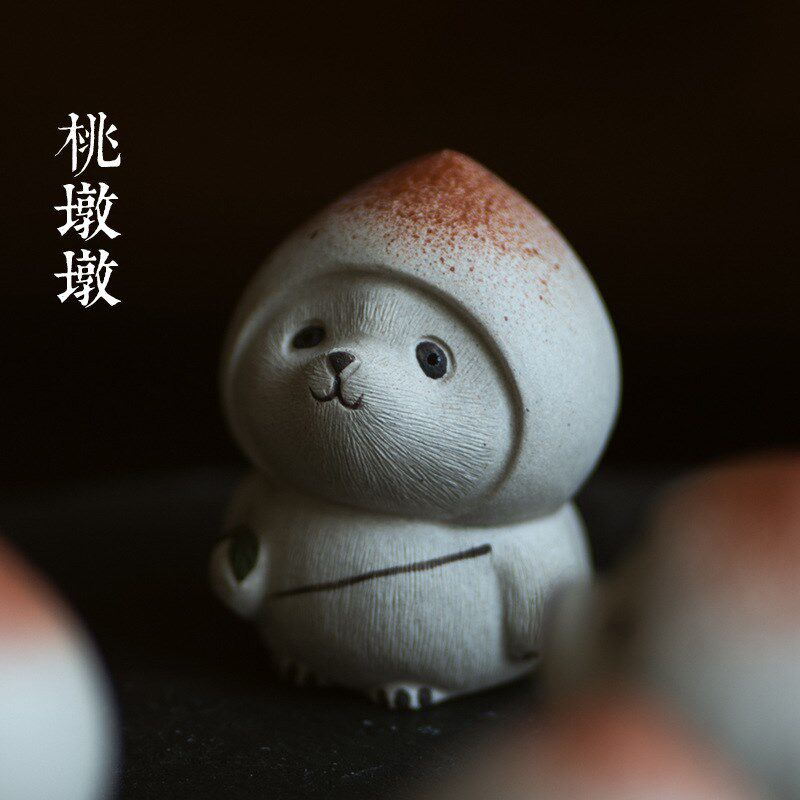 紫砂茶宠熊猫陶瓷小摆件寿桃子盖置托创意茶玩手工桃墩墩茶具配件