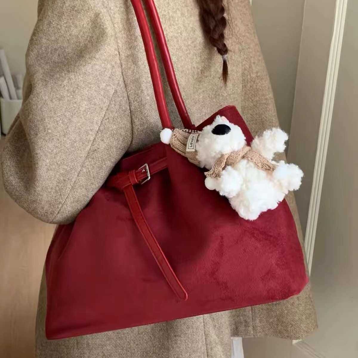 红色新娘婚包简约麂皮绒托特包