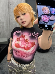 “CHERRY”手绘原创樱桃蛋糕褶皱高弹印花辣妹T恤微胖中大码上衣