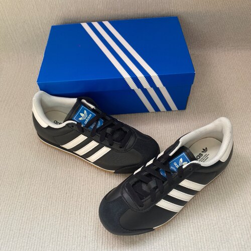 Adidas 三叶草 男女复古经典舒适百搭运动休闲鞋 IG8950 IG8951