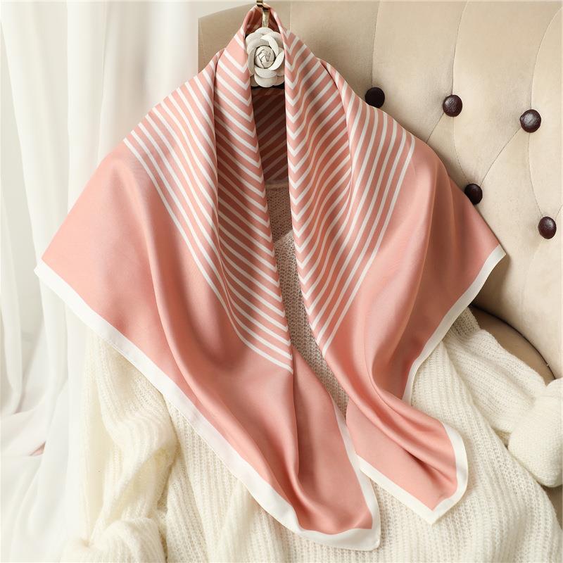 日本品质休闲条纹围巾女春夏旅游丝巾防晒装饰披肩90cm大方巾时尚