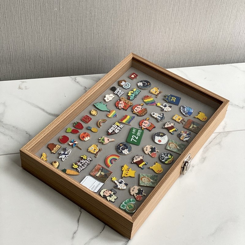 大号木纹原木色徽j章收纳盒海绵可拿出纪念车标胸针收藏整理展示