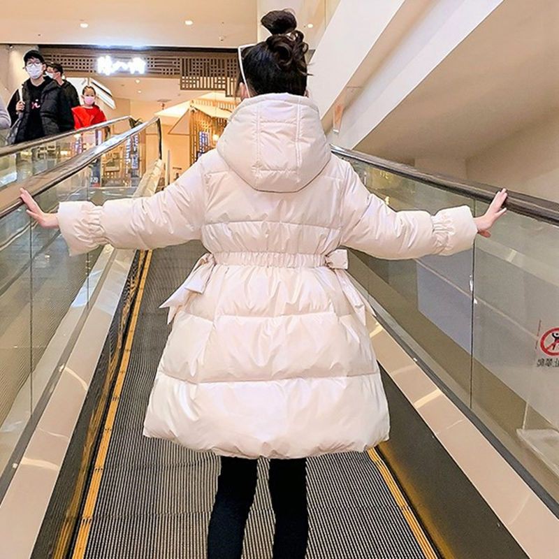中大女童冬季2025年新款中长款外套亮皮加厚免洗收腰羽绒棉服洋气