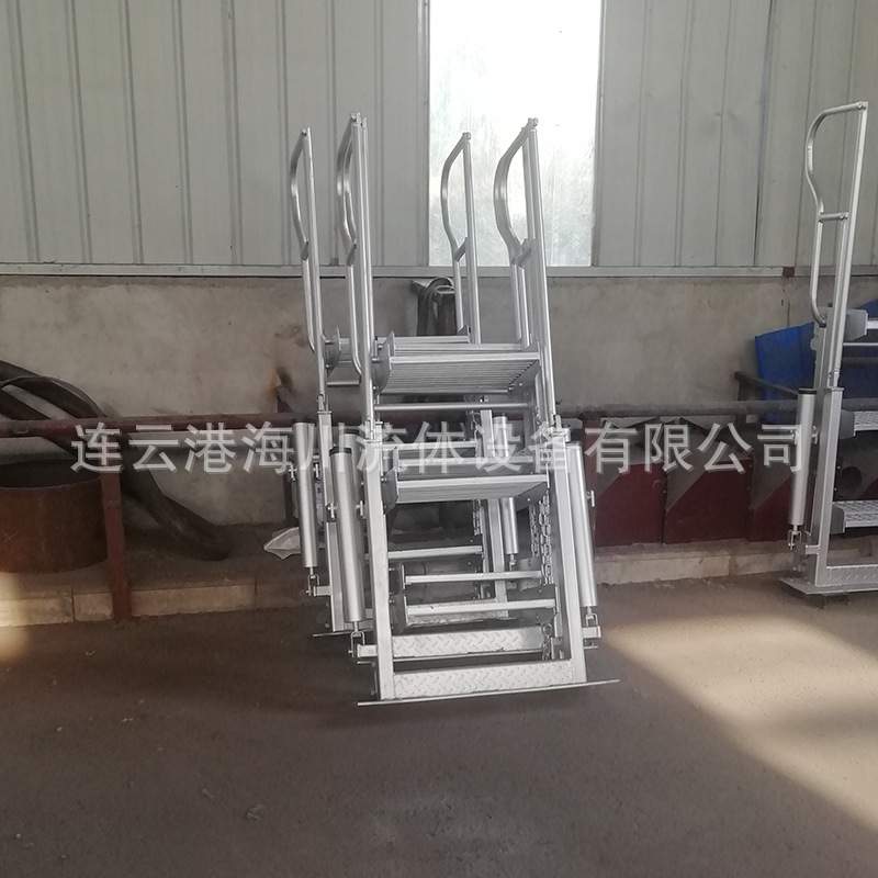 活动梯可折叠登车梯化工梯子槽车化工平台梯槽车登车梯