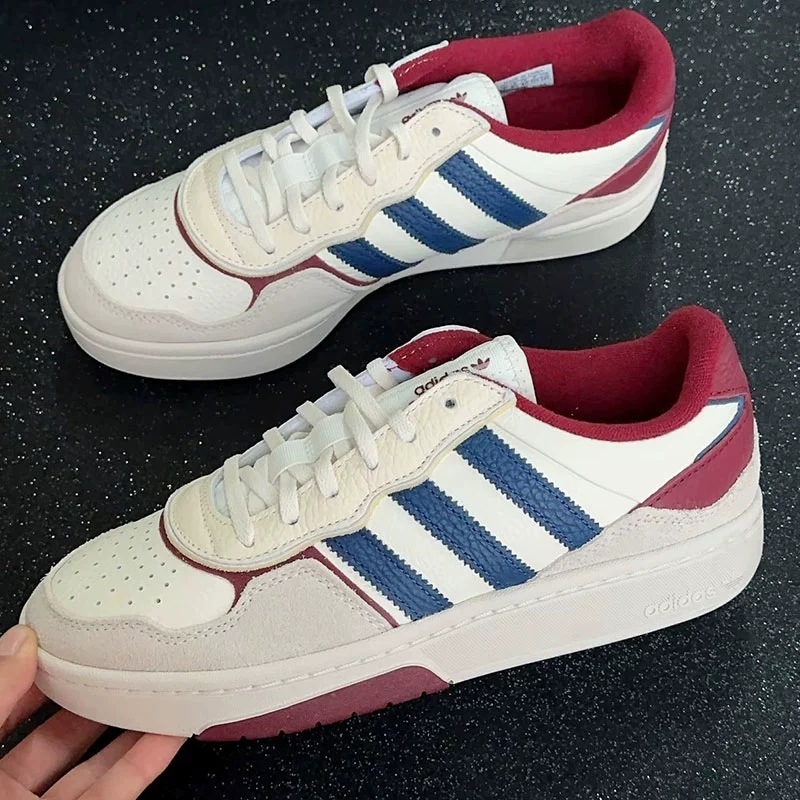 阿迪达斯三叶草男鞋夏季新款COURTIC复古低帮面包运动板鞋ID0560