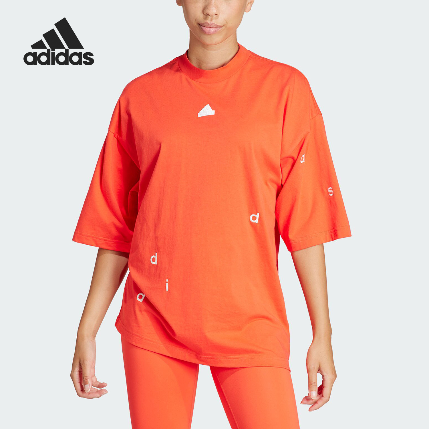 阿迪达斯女士短袖圆领宽松T恤