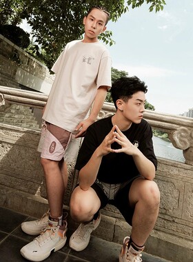 Lining/李宁秋季男子新款圆领透气舒适运动短袖T恤AHST887