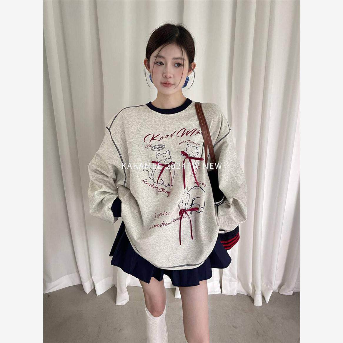 卡通猫咪印花蝴蝶结长袖卫衣女秋季新款设计感撞色慵懒风宽松上衣