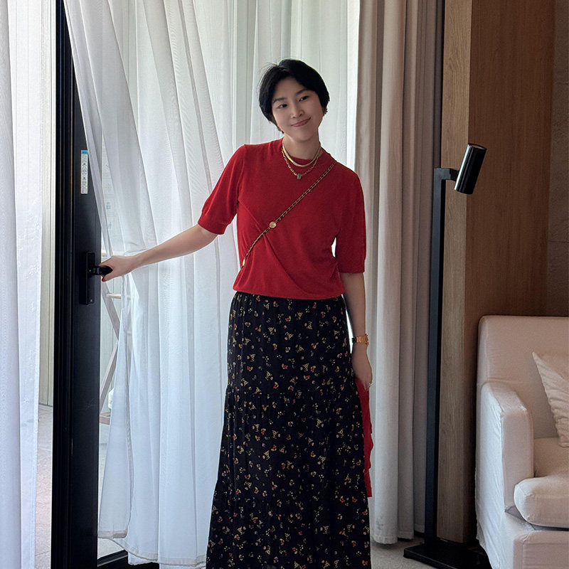 GOLDEN BARRY26春新款优雅气质桑蚕丝混纺碎花蛋糕半身