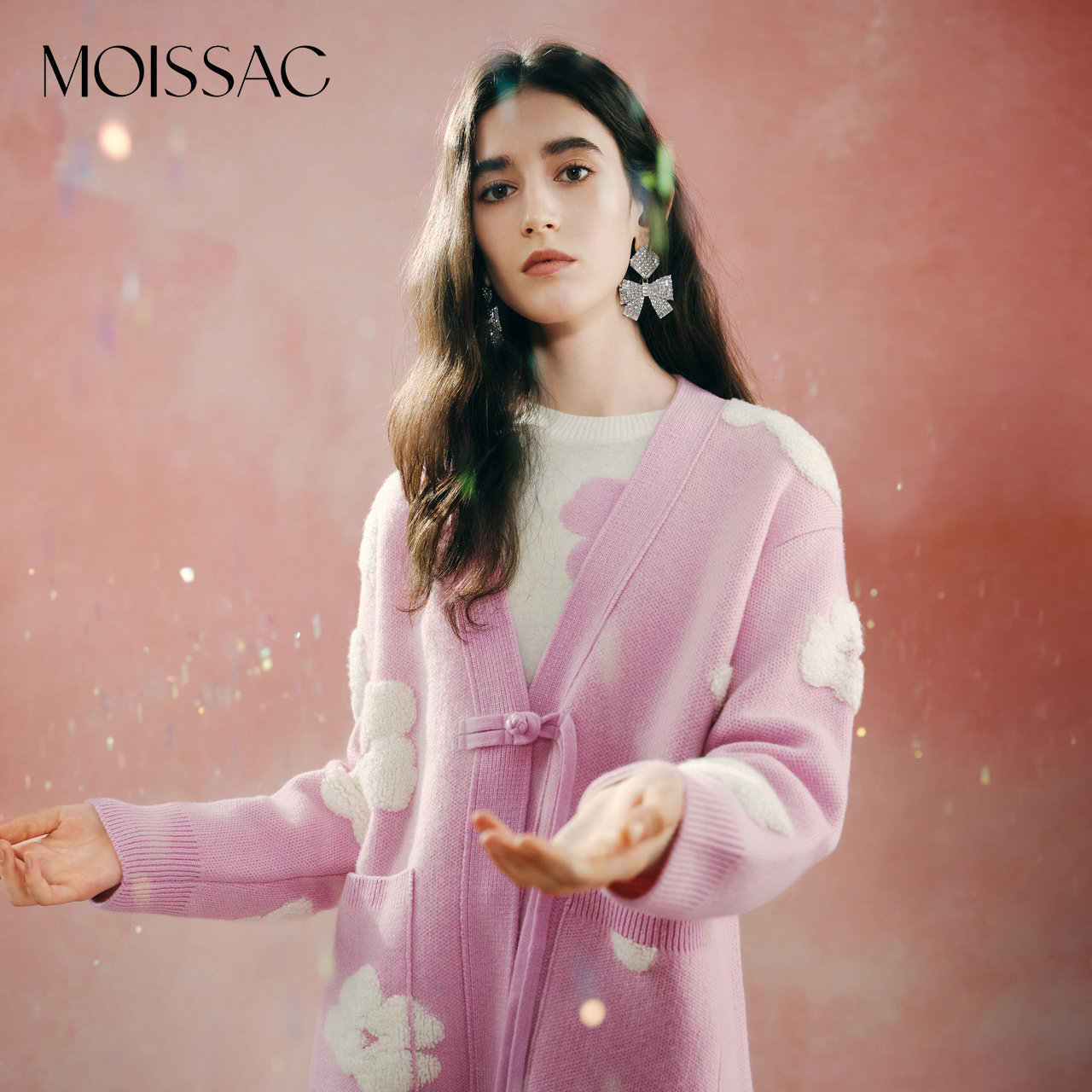 摩萨克 冬绵羊毛V领撞色国风钩花毛针织开衫上衣外套女,女装/女士精品,毛衣,淘宝优惠券,粉丝福利购,淘宝优惠卷