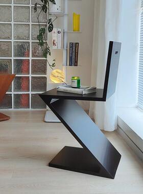 北欧Z字椅轻奢家用餐椅中古实木现代简约设计师创意异形靠背凳子