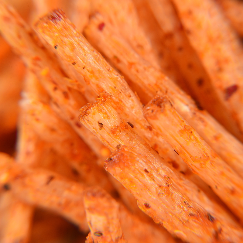 8090后儿时休闲零食辣条四川小吃大长今细辣条优惠包邮20克促销