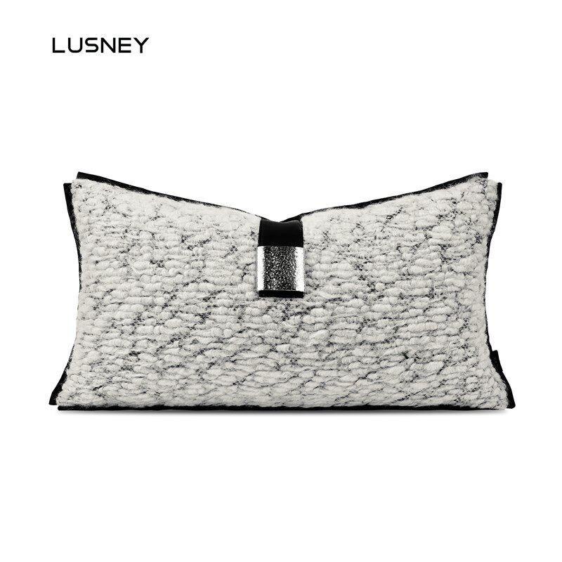 轻奢风高级感沙发抱枕米黑色羊毛混纺定制靠枕床上靠垫长方形腰枕
