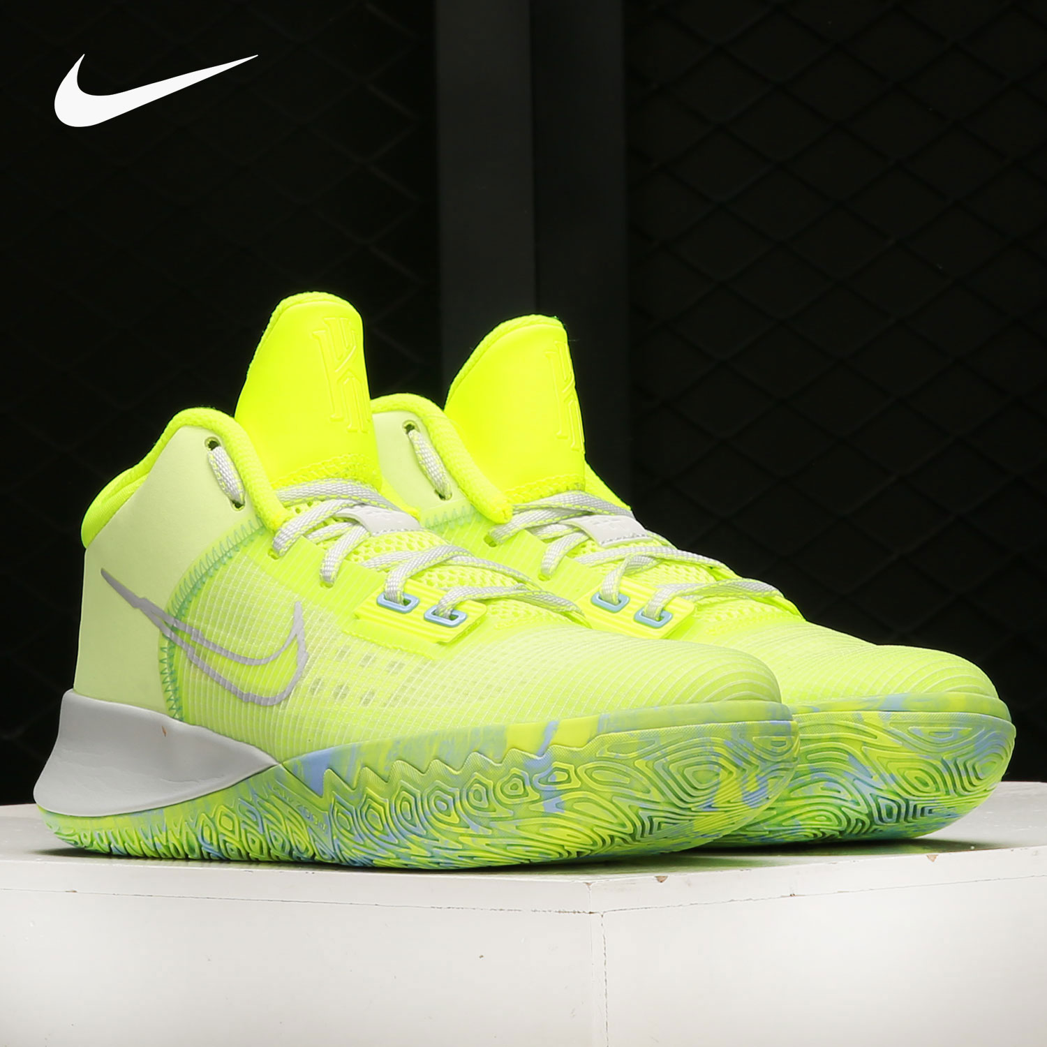 耐克男子舒适运动篮球鞋