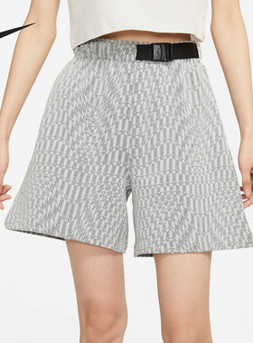 Nike/耐克正品SPORTSWEAR TECH PACK 女子轻盈短裤 CZ9790-010