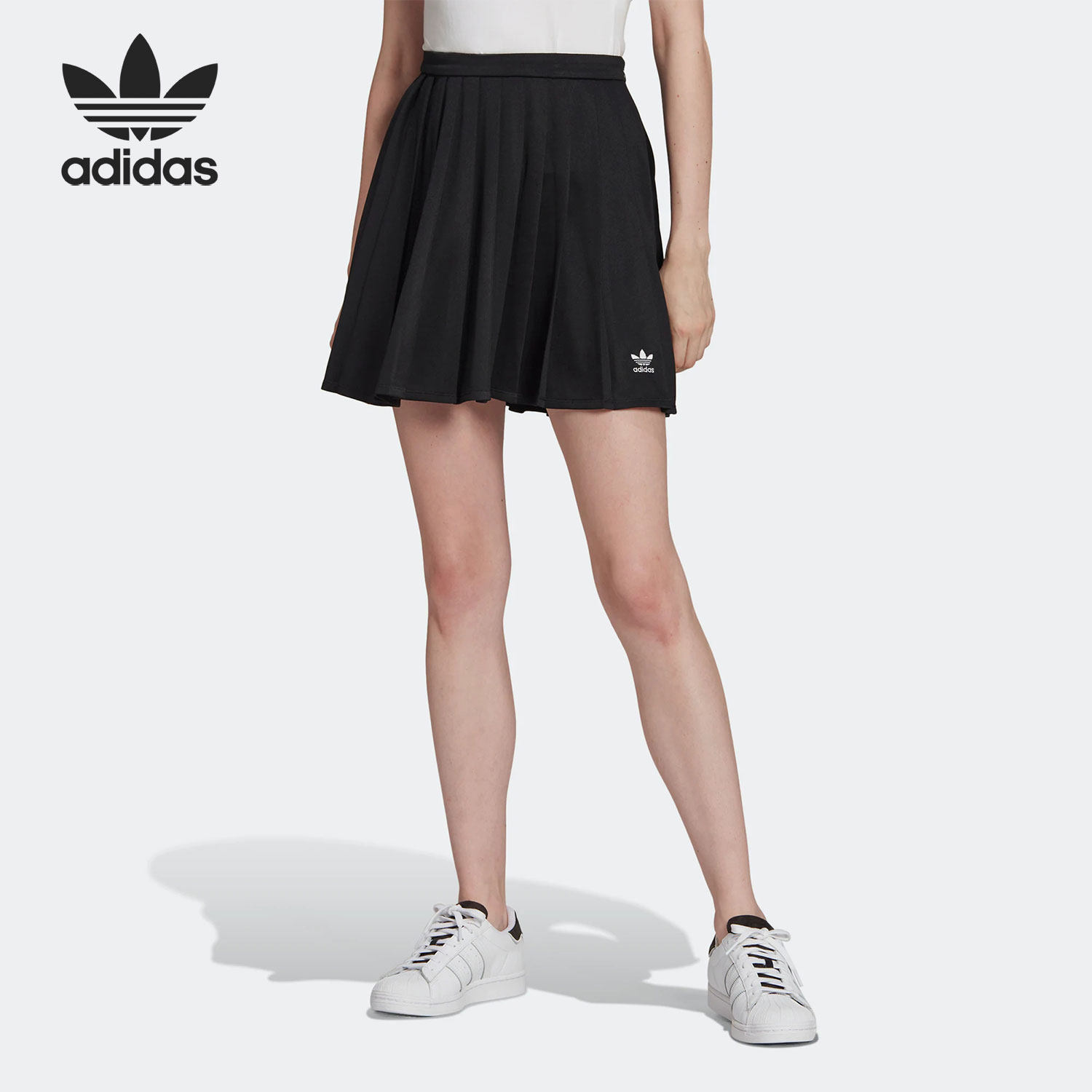 Adidas/阿迪达斯正品 Adicolor 三叶草女子运动半身裙 HC2058