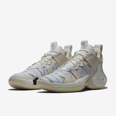 Nike/耐克 正品男士舒适防滑轻便中帮透气篮球鞋CW6566-300