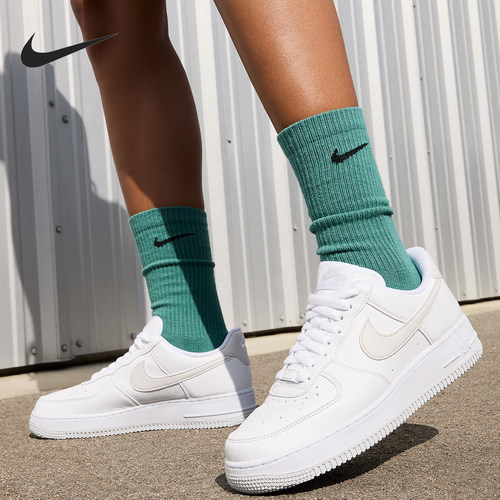 Nike/耐克女士运动休闲板鞋