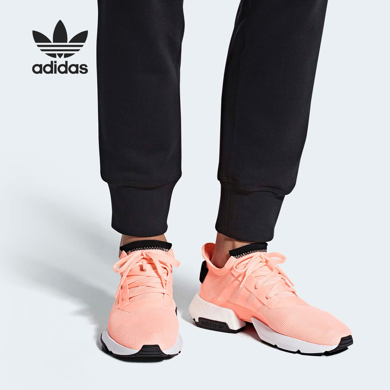 阿迪达斯男女舒适透气低帮跑步鞋