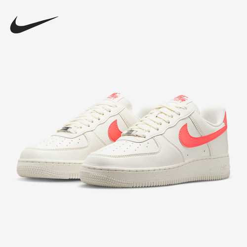 Nike/耐克正品Air Force 1女士经典透气户外板鞋DV3808-110