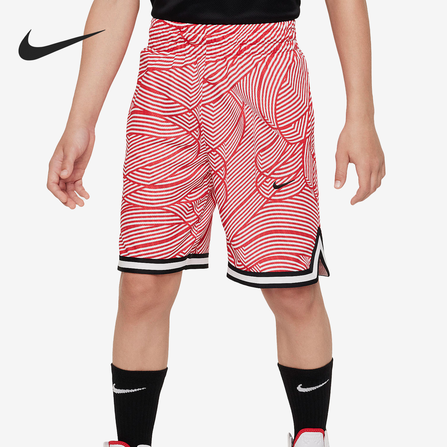 耐克大童休闲运动健身透气短裤