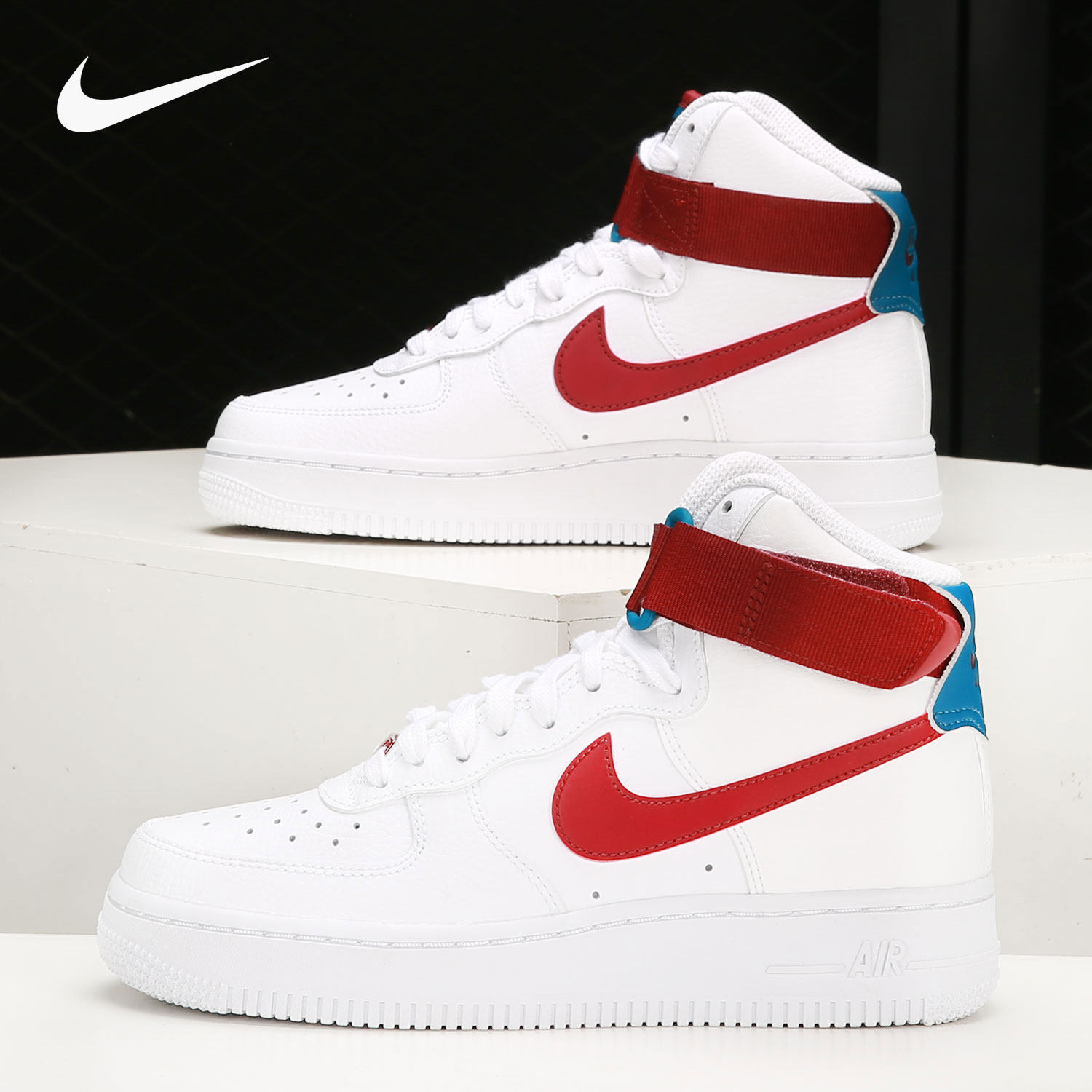Nike/耐克正品 Air Force1 空一号男女经典运动休闲板鞋 334031