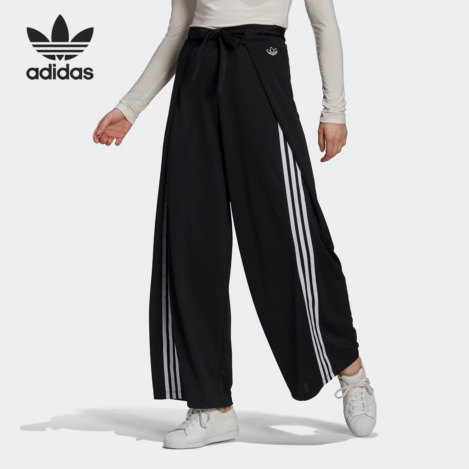 Adidas/阿迪达斯正品三叶草女子舒适透气运动休闲长裤 GN3169