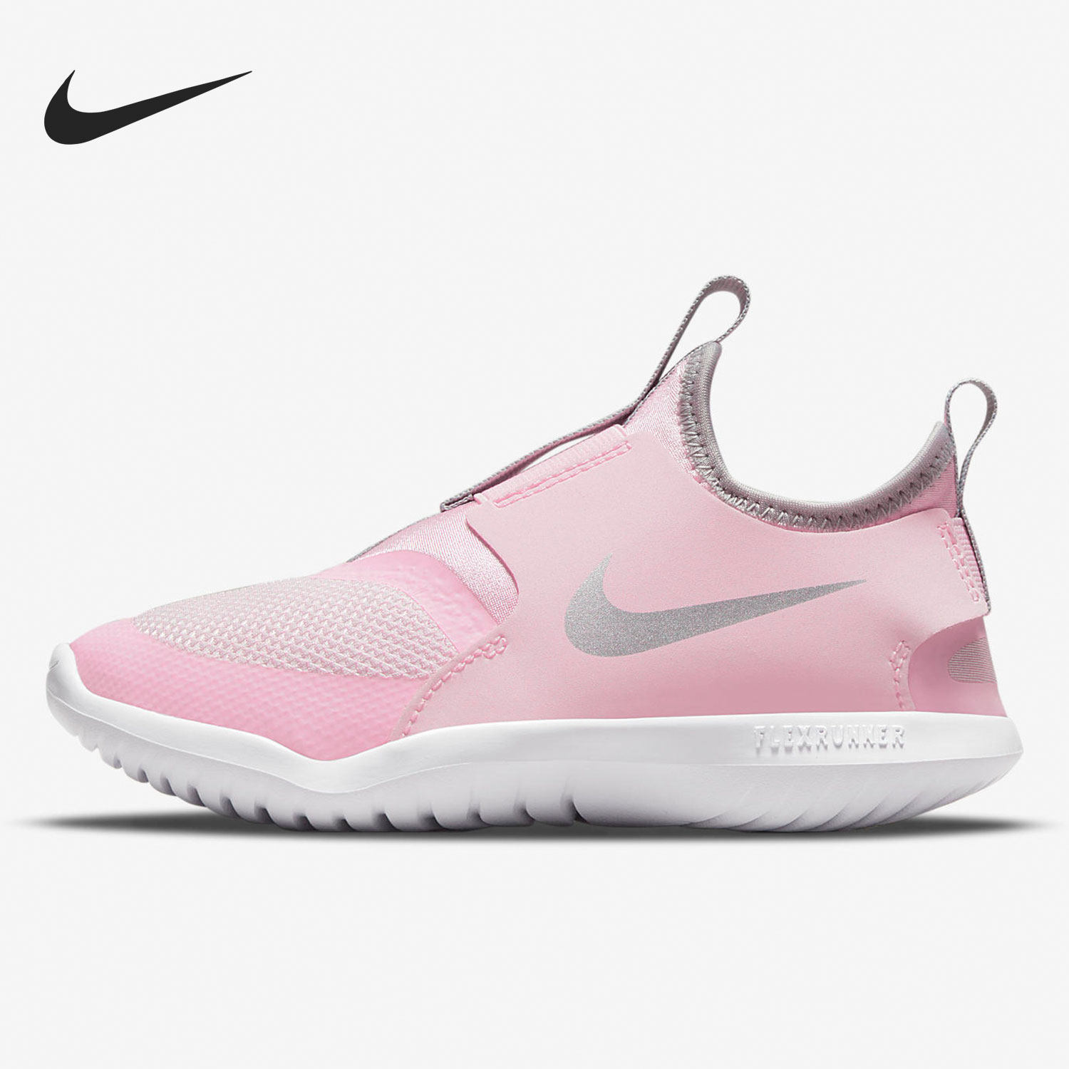 耐克大童女子低帮跑步鞋