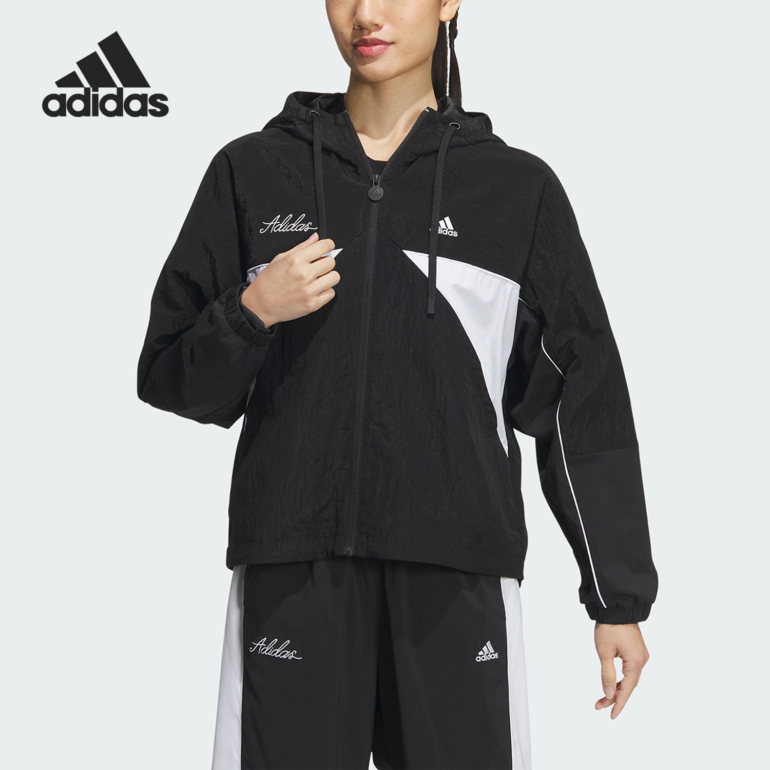 阿迪达斯女子运动休闲外套