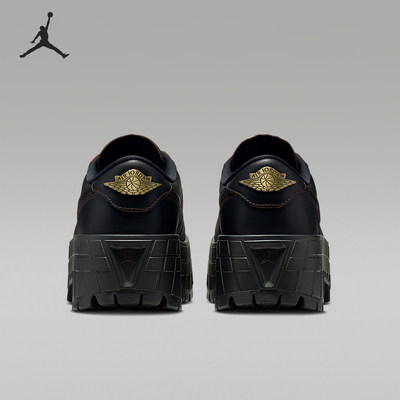 Nike/耐克正品Air Jordan 1女士厚底缓震运动鞋HF3184-002